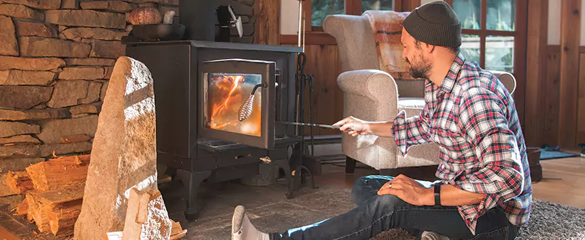 Fireplace Chimney Maintenance in Pecan Grove, Texas